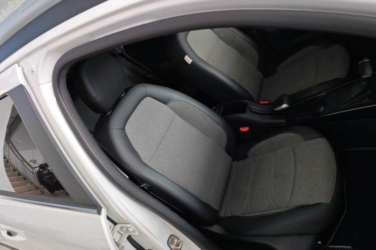 Used Citroen C3-XR 2019 230THP DCT ORIGINS Centennial Deluxe Edition
