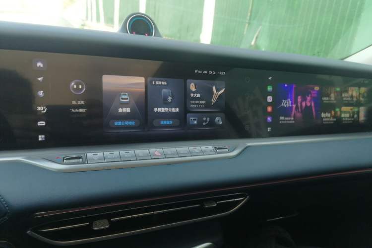 Used VOYAH FREE 2021 Four-Wheel Drive Standard Range-Extended Exclusive Luxury Package