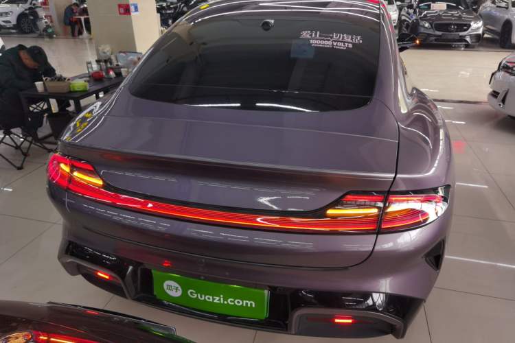 Used  SU7 2024 Rear-Drive Long-Range Intelligent Driving Version