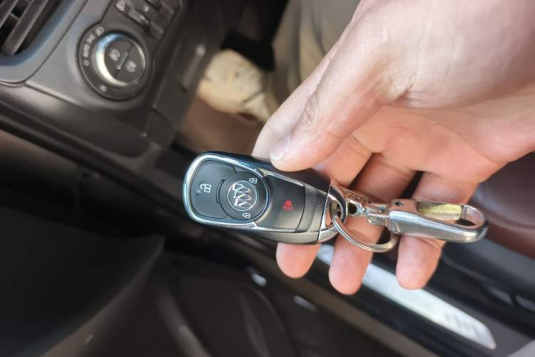 Used Buick Envision 2016 20T Two-Wheel-Drive Elite Model