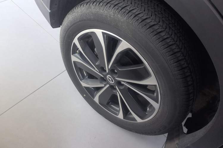 Used Mazda CX-5 2022 2.5L Automatic Two-Wheel Drive ZhiZun Version
