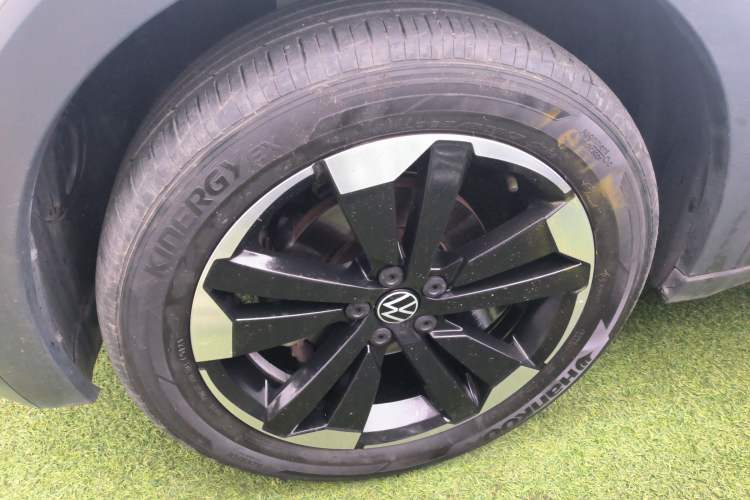 Used Volkswagen Tacqua 2023 200TSI DSG Joy-Connect Edition
