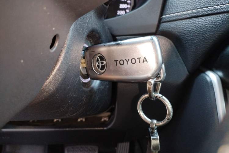 Used Toyota Wildlander 2023 2.0L CVT Two-Wheel Drive Leading Edition
