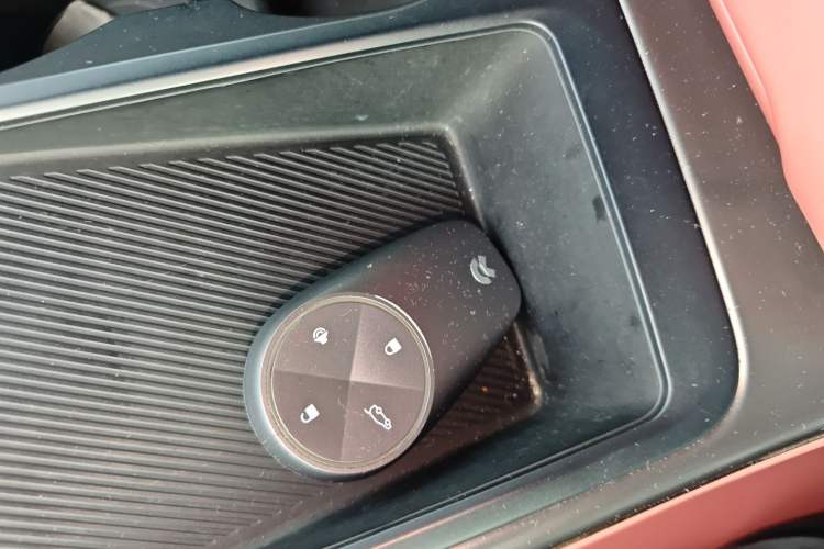 Used Nio EC6 2020 475 km Performance Version
