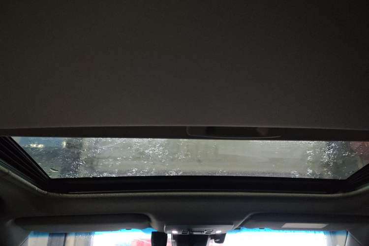 Used Toyota Camry 2021 2.0G Luxury Edition