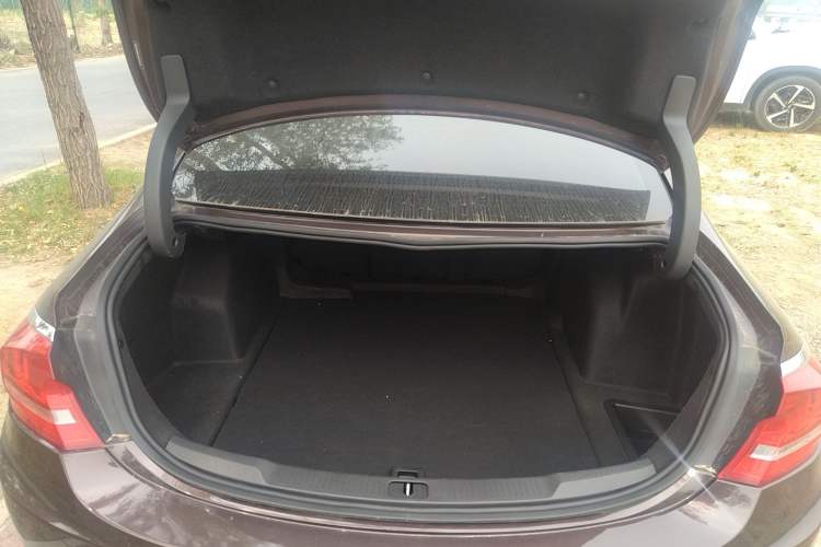 Used Buick LaCrosse 2016 28T Flagship Model
