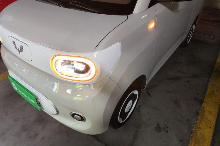 Used Wuling Hongguang MINIEV 2024 3rd Generation 215km Youth Edition
