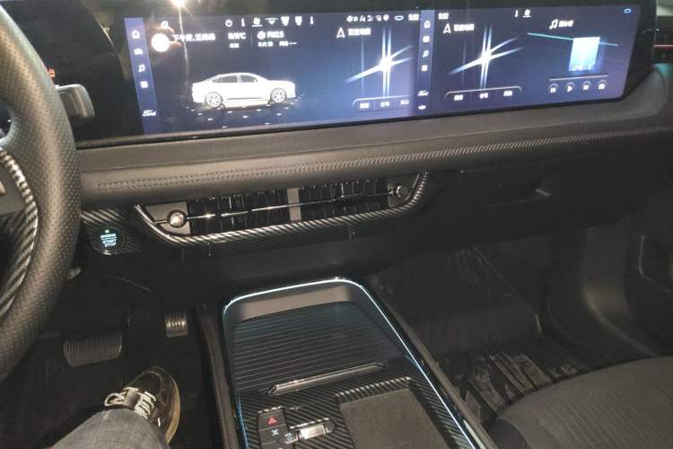 Used Ford Mondeo 2022 EcoBoost 245 ST-Line
