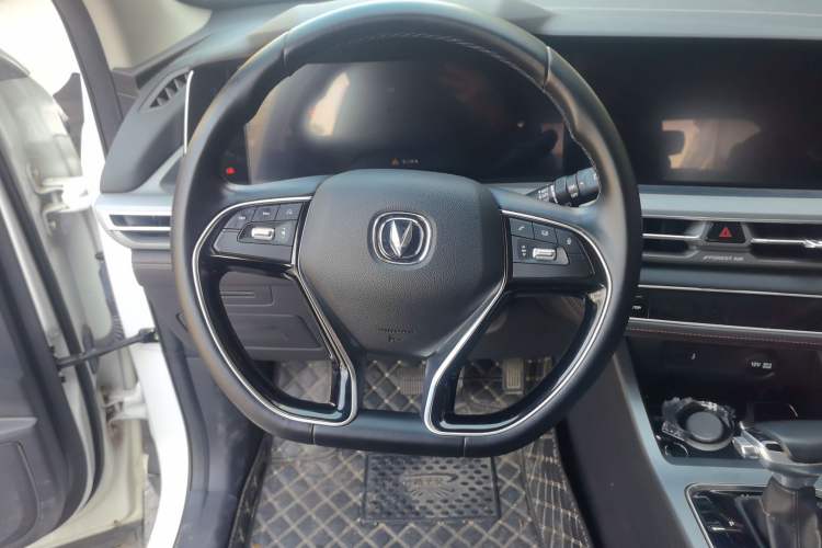 Used Changan CS75 PLUS 2022 Classic Edition 1.5T Automatic Pioneer Model
