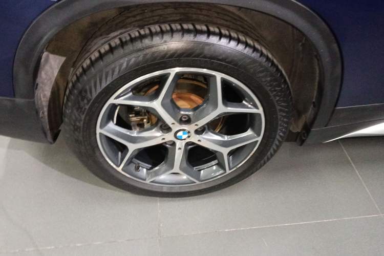 Used BMW X1 2016 xDrive20Li Luxury Model
