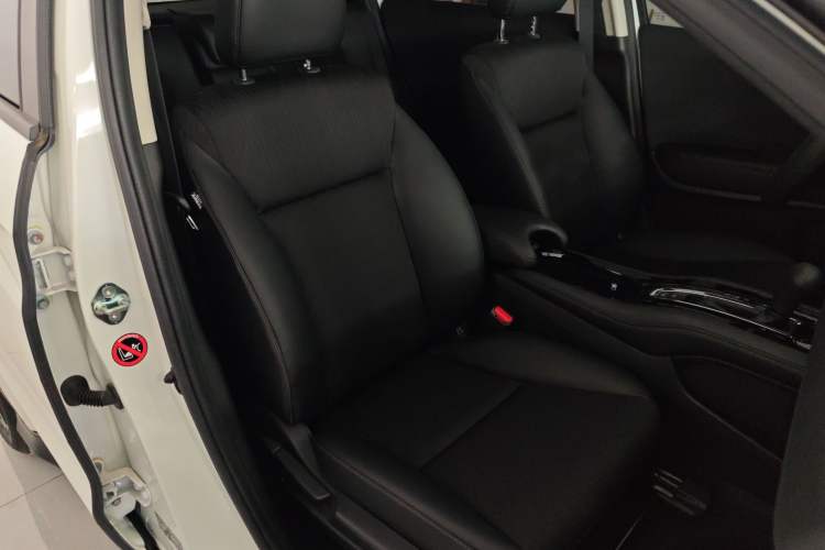 Used Honda Vezel 2020 1.5L CVT Pioneer Edition