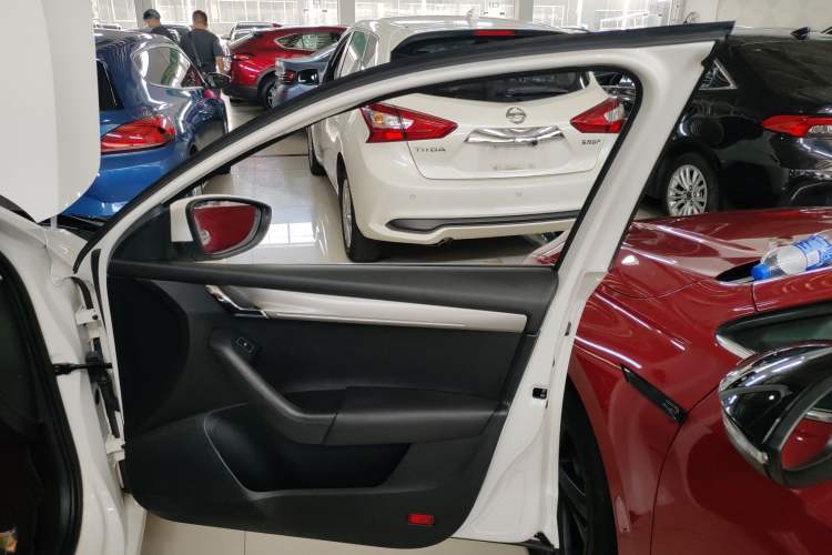 Used Skoda Octavia 2019 1.5L Automatic Smart Drive Luxury Edition China VI Standard
