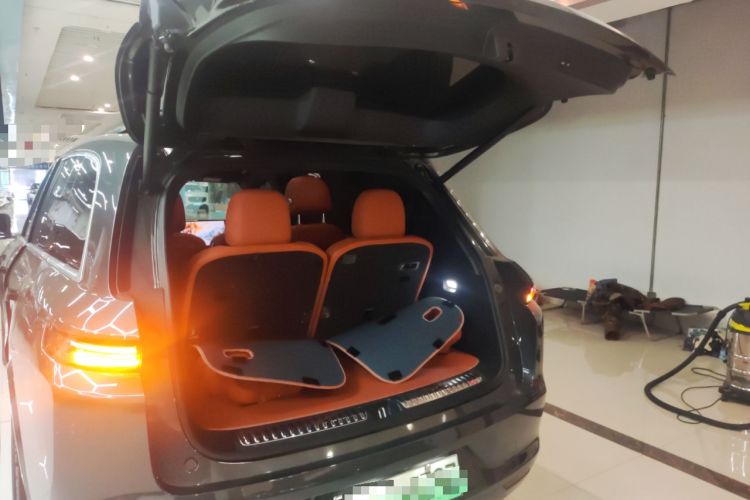 Used Li Auto L8 2023 Pro Model