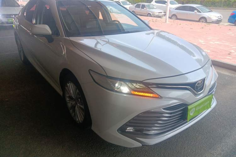 Used Toyota Camry 2018 2.5G Luxury Edition
