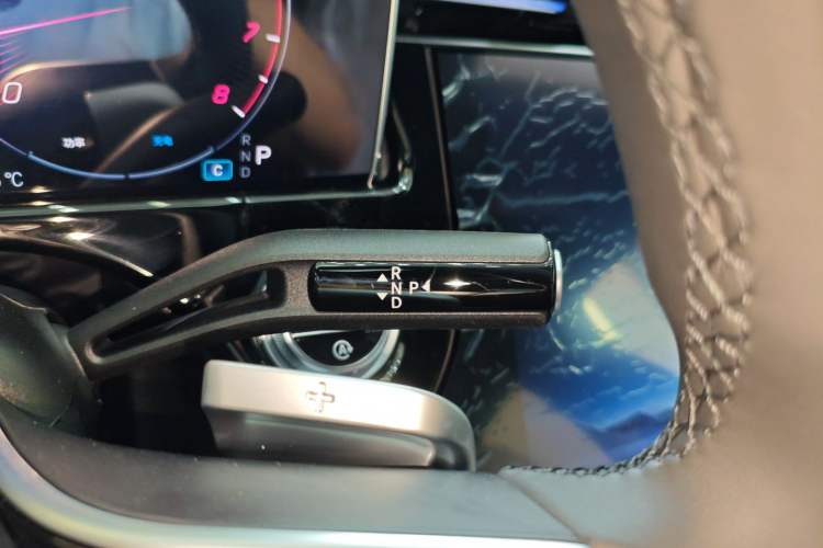 Used Mercedes-Benz E-Class 2025 Facelift E 300 L Luxury Edition
