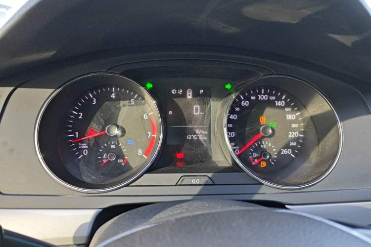 Used Volkswagen Lamando 2015 230TSI DSG Fashion Edition
