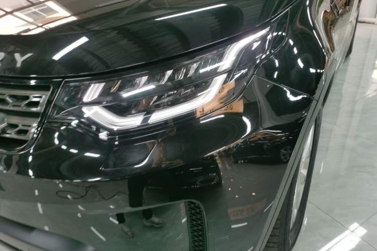 Used Land Rover Discovery 2018 3.0 SC V6 SE
