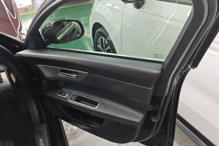 Used Jaguar XFL 2018 XFL 2.0T 250 PS Luxury Edition
