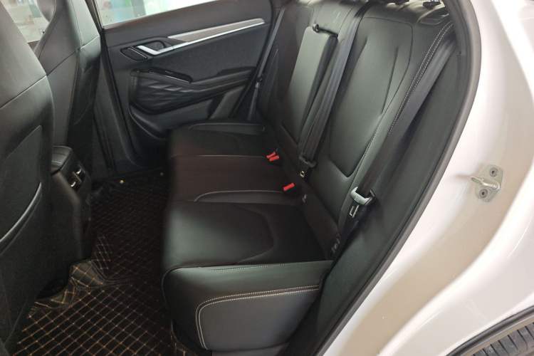 Used JAC QX PHEV 2023 120km Enjoyment Edition
