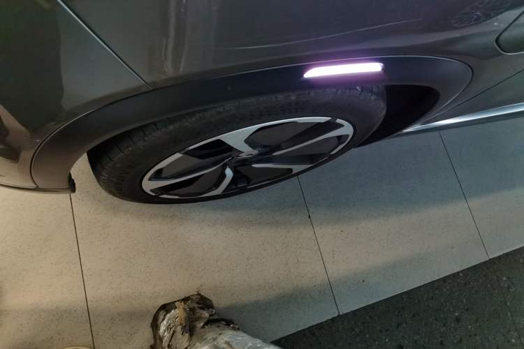 Used Nio ES8 2020 580 km Range Signature Edition Six-Seater Version
