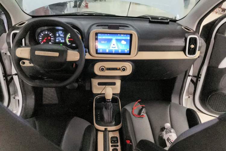 Used Roewe Clever 2022 311km QiQi BoBo Edition
