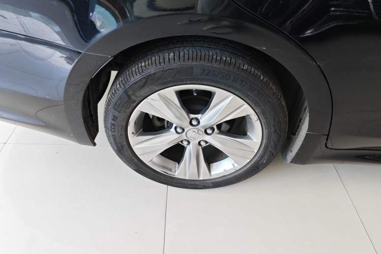 Used Toyota Crown 2015 2.5L Smart Edition
