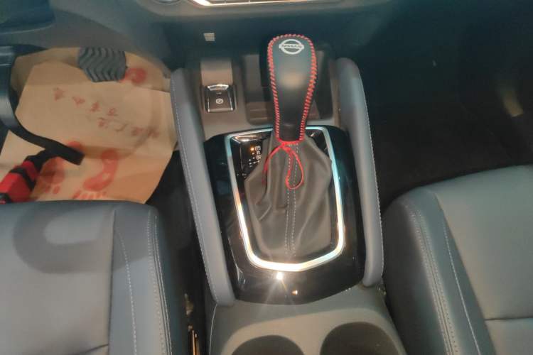 Used Nissan Qashqai 2025 Honor 2.0L CVT XV Genuine Edition
