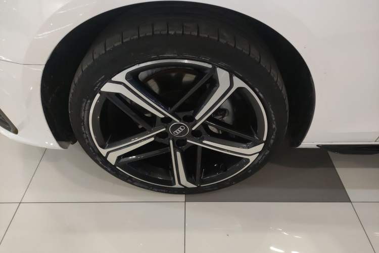 Used Audi A4L 2024 40 TFSI Luxury Dynamic Edition