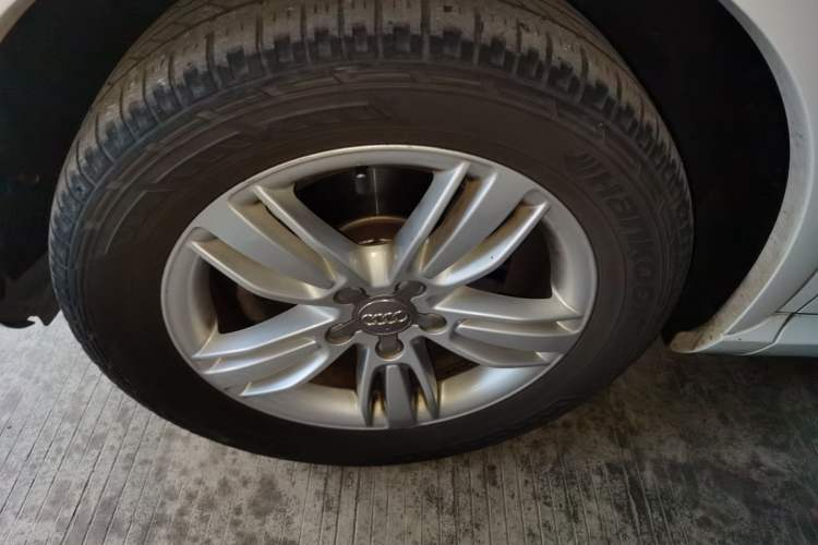 Used Audi Q3 2015 35 TFSI Comfort Model
