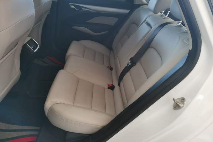 Used Geely Auto Binray 2018 14T CVT Binyi Edition
