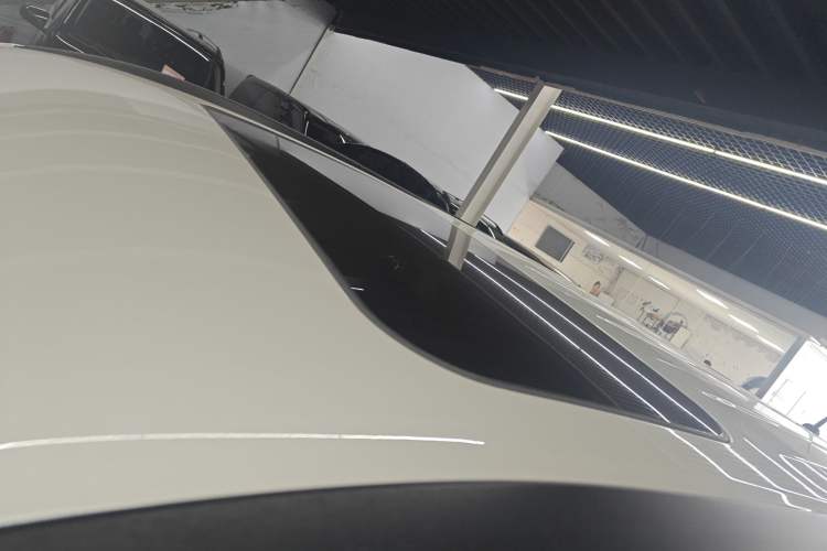 Used Nissan Terra 2018 2.5L Automatic 4x4 Luxury Edition
