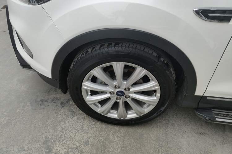 Used Ford Kuga 2017 EcoBoost 180 Two-Wheel-Drive Luxury Wing Edition
