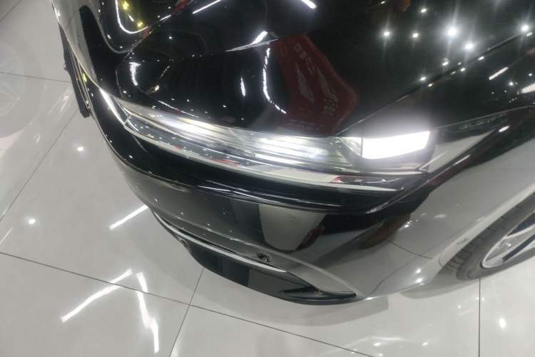 Used Volkswagen Magotan 2024 380TSI DSG Prestige Edition DaMai Package
