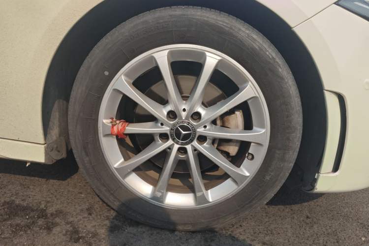 Used Mercedes-Benz A-Class 2021 A 200 L Sport Sedan Fashion Model