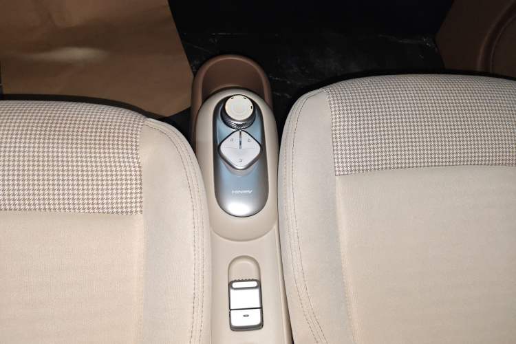 Used Wuling Hongguang MINIEV 2025 Four-Door Version Premium Edition
