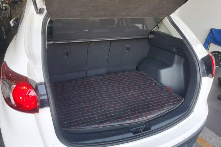 Used Mazda CX-5 2013 2.5L Automatic 4x4 Luxury Version
