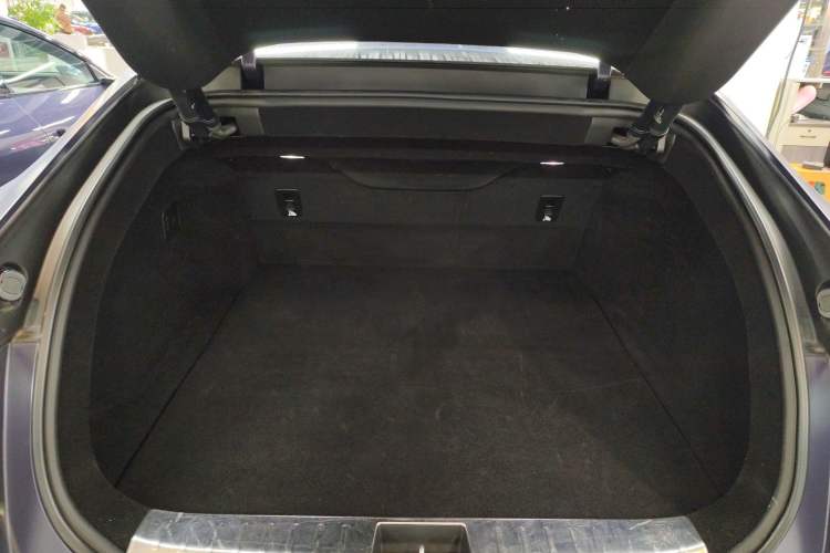 Used  12 2024 650 Three-Laser All-Wheel Drive GT Version
