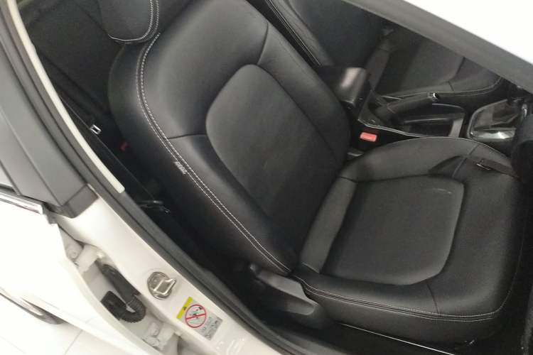 Used Volkswagen Santana 2015 Haval H6 1.6L Automatic Comfort Model
