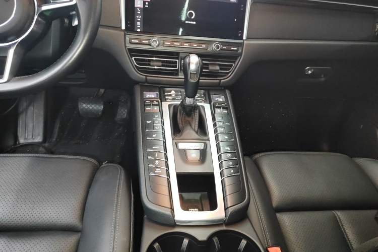 Used Porsche Macan 2018 Macan 2.0T
