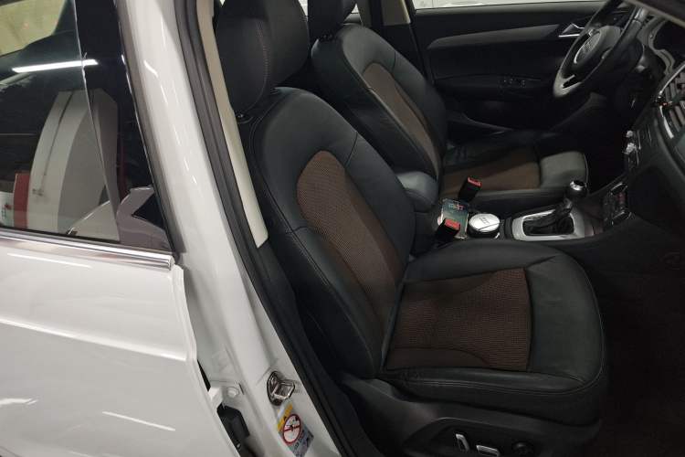 Used Audi Q3 2017 30 TFSI Fashion Model
