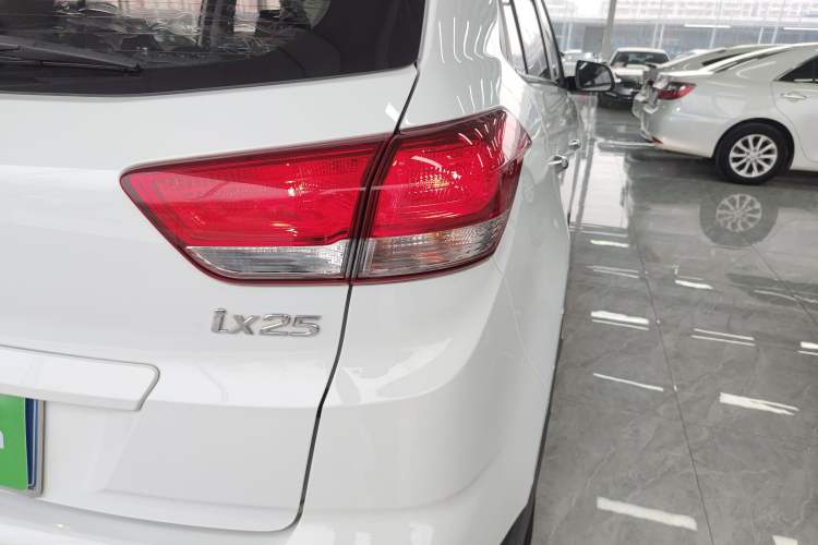 Used Hyundai ix25 2017 1.6L Automatic Smart Version