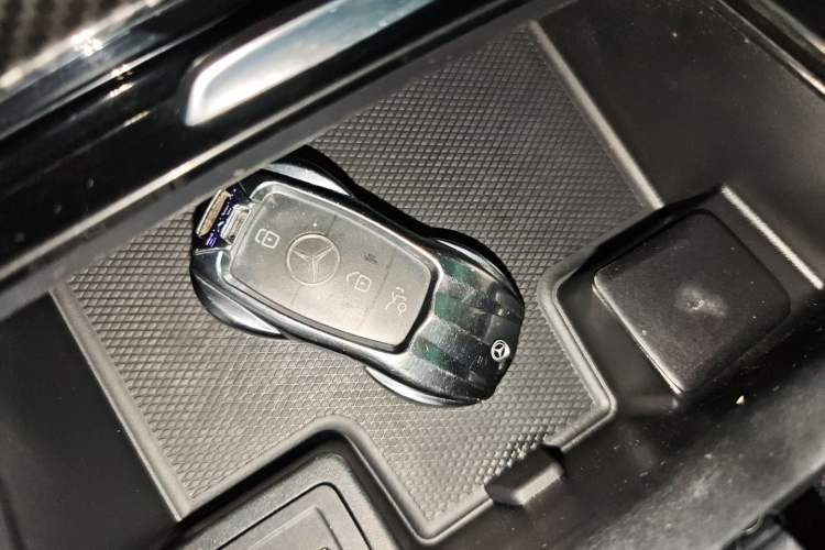 Used Mercedes-Benz A-Class 2020 Restyled A 200 L Sport Sedan Fashion Version
