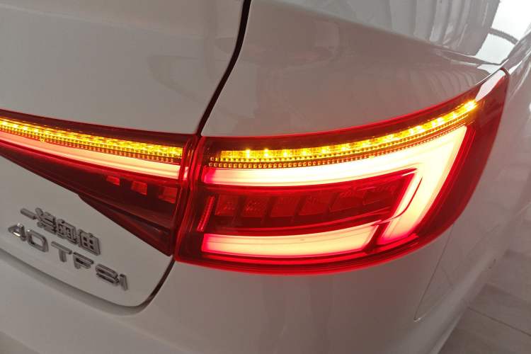 Used Audi A4L 2018 30th Anniversary Edition 40 TFSI Sport Edition