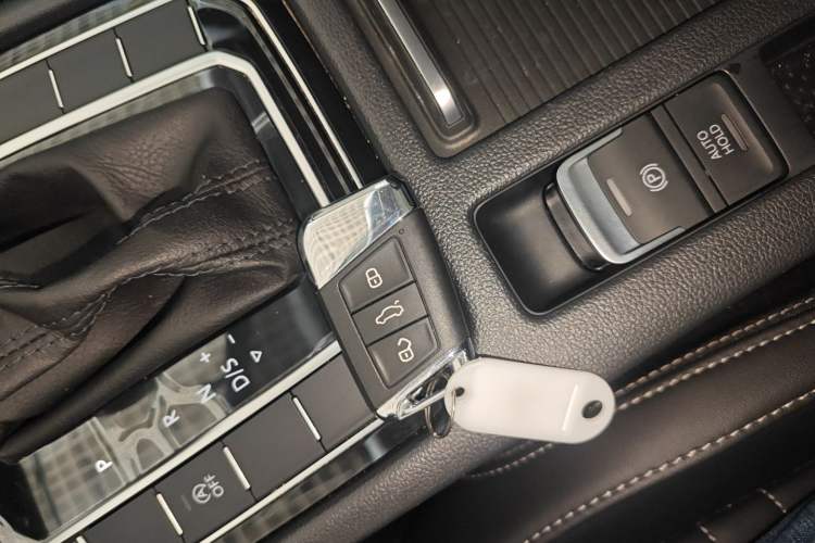 Used Volkswagen Magotan 2025 Zhongxiang Version 280TSI DSG Comfort Edition
