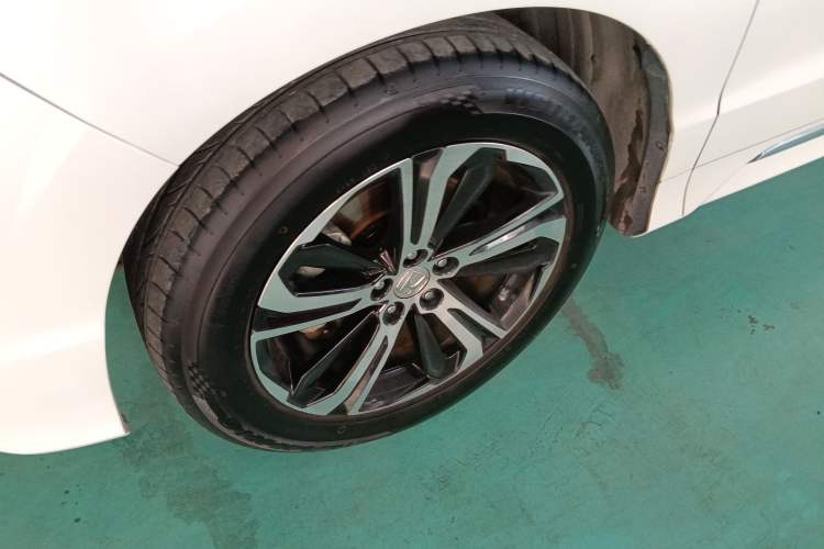 Used Honda UR-V 2017 370TURBO 2WD Prestige Edition China V
