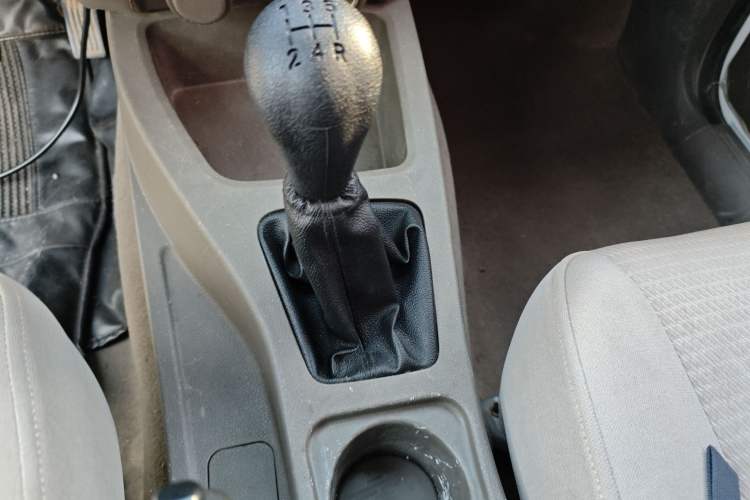 Used Wuling Rongguang V 2016 1.5L Practical Version
