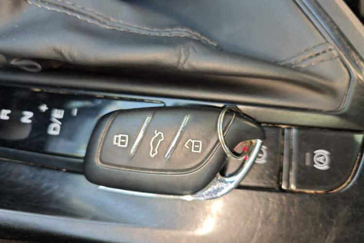 Used Roewe i5 2021 Revised Version 1.5L CVT Diamond Edition
