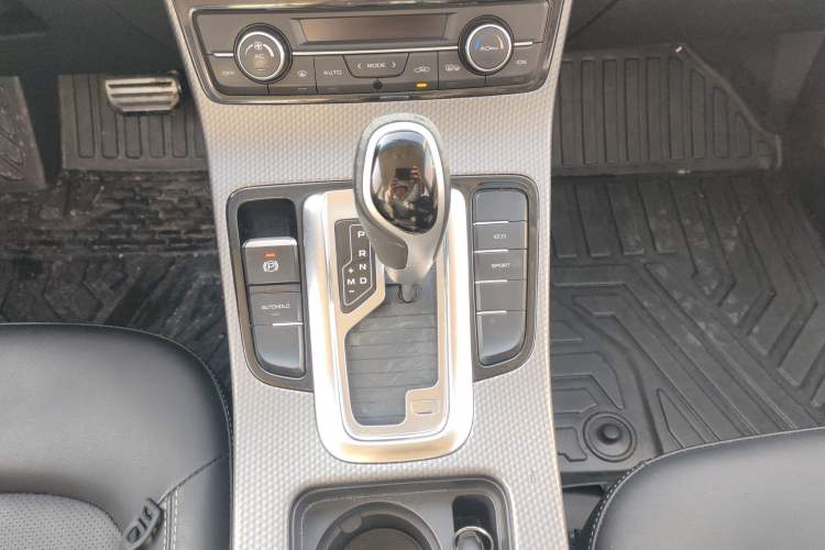 Used Geely Auto Emgrand GS 2016 Sport Edition 1.3T Automatic LingShang Model
