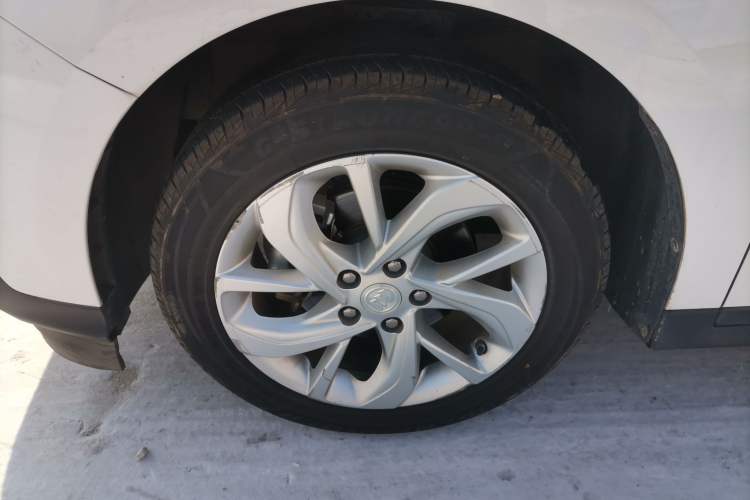 Used Buick Velite 6 2023 430km Range Commuter Version
