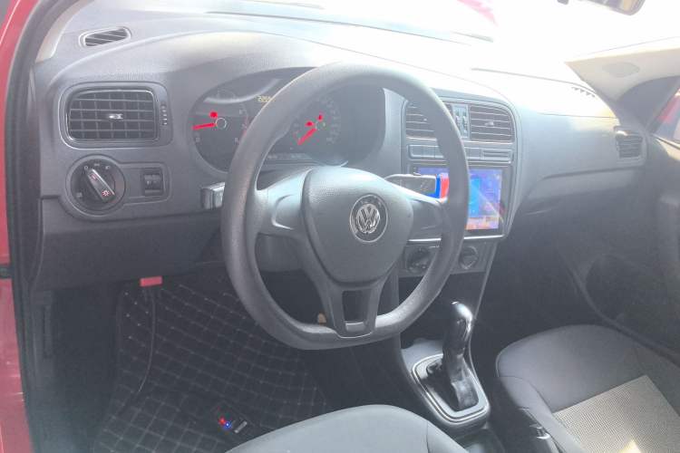 Used Volkswagen Polo 2016 1.4L Automatic Trendy Model
